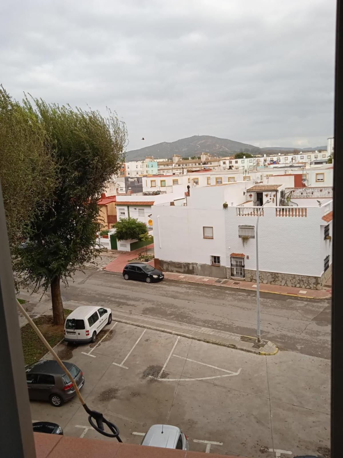 Vistas A 3 Paises Y 2 Continentes 1º Linea De Playa A 5 Minutos De Gibraltar Apartment La Línea de la Concepción Екстериор снимка